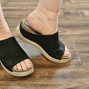 Fly London Black Sandals with Supportive Sole